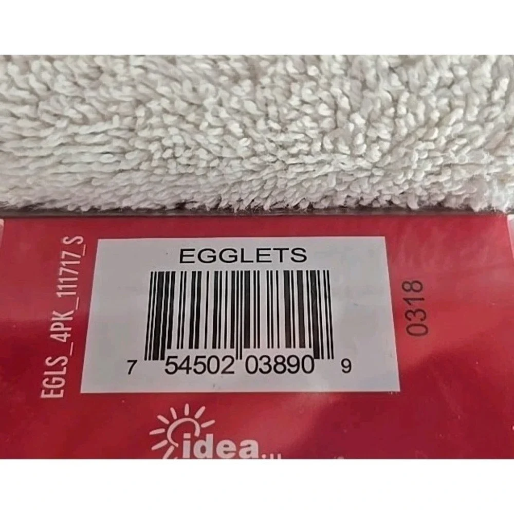 Egglets Hard-Boiled Eggs Without the Shell 4 Included New in Box‎